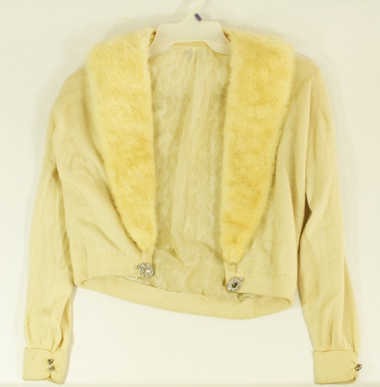 FOX AND CASHMERE SWEATER: Fox and cashmere sweater very nice. Will ship for $40 U.S. plus insurance.