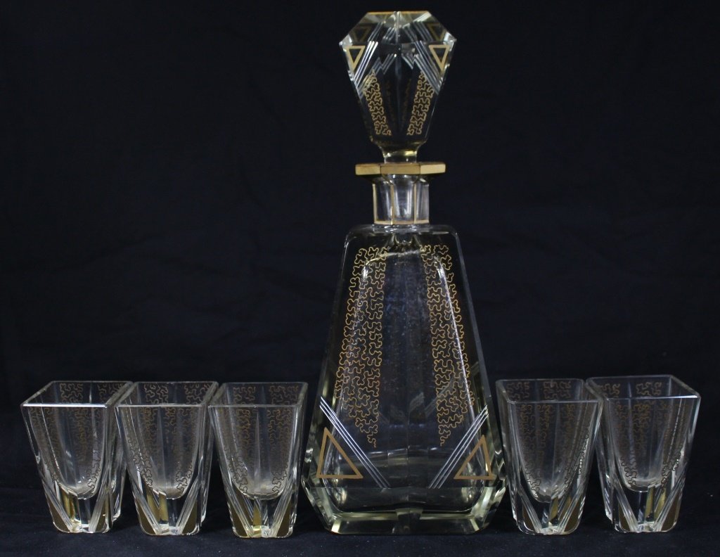 MOSER DECANTER AND 5 SHOT CUPS (1 of 4)