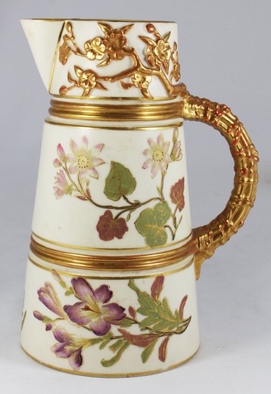 ROYAL WORCESTER HAND PAINTED FLORAL PITCHER (1 of 7)