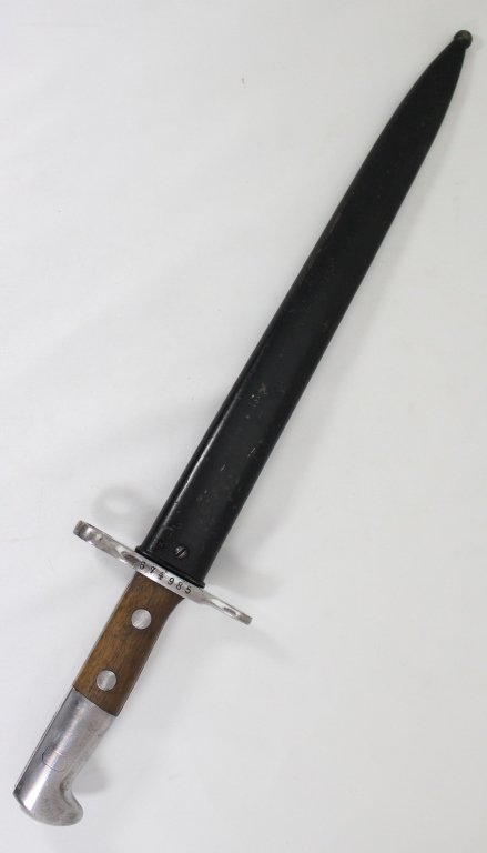 VINTAGE GERMAN DAGGER WITH SHEATH (1 of 3)