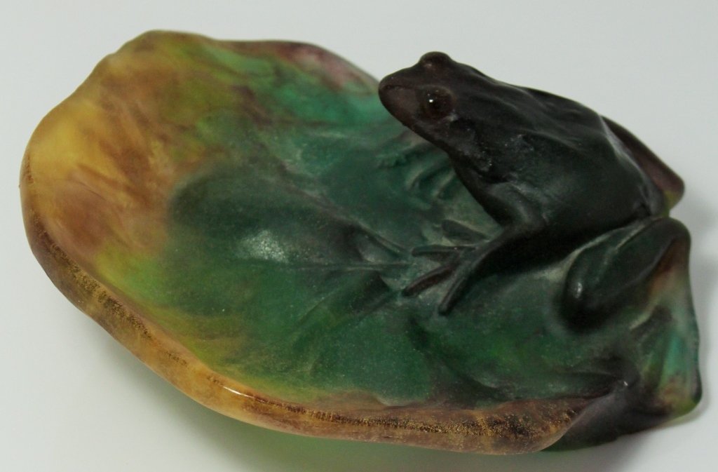 DAUM PATE SUR PATE FROG ON LILY PAD: About 6" wide, signed to base , very good condition. shipping $35 plus ins u.s.