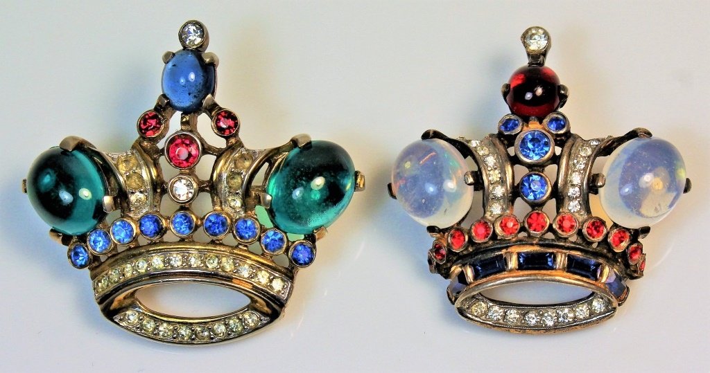 TWO RARE TRIFARI STERLING JELLY BELLY CROWN PINS (1 of 4)