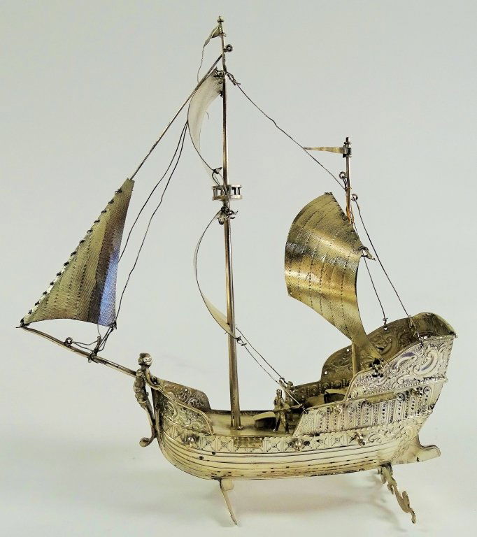 VINTAGE 833 SILVER DUTCH HOLLAND LARGE TALL SHIP (1 of 5)