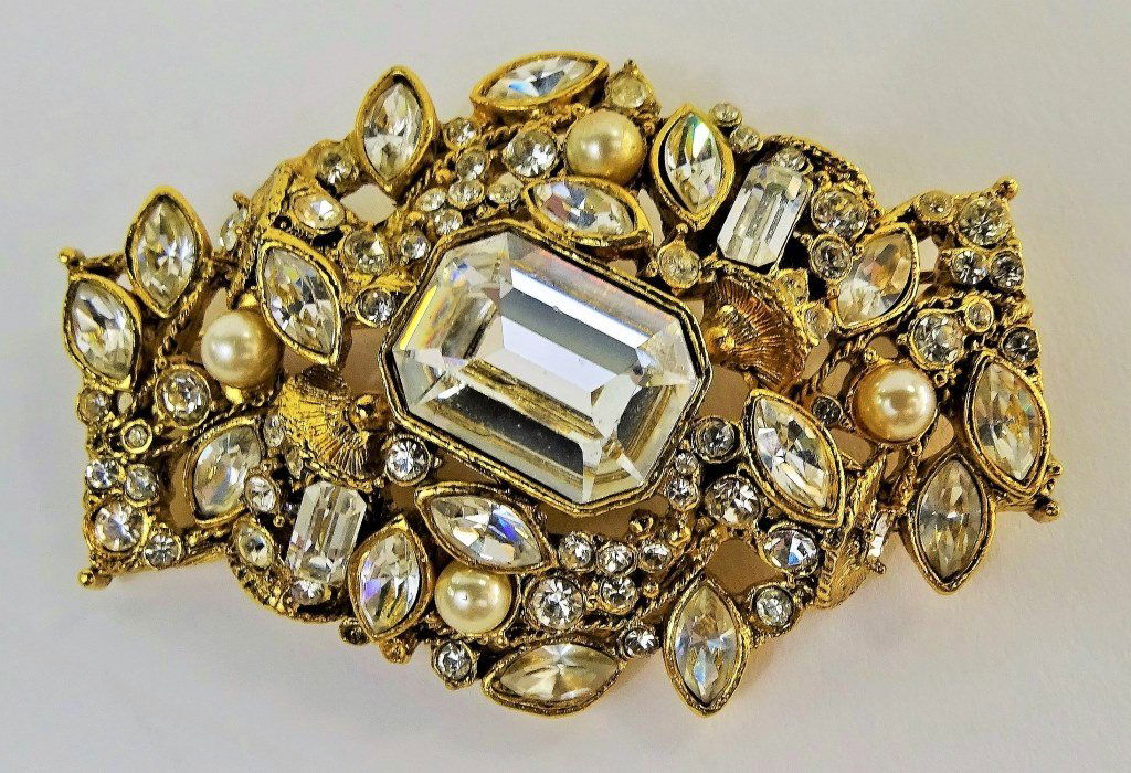 SIGNED VINTAGE CAROLEE LARGE RHINESTONE BROOCH (1 of 3)