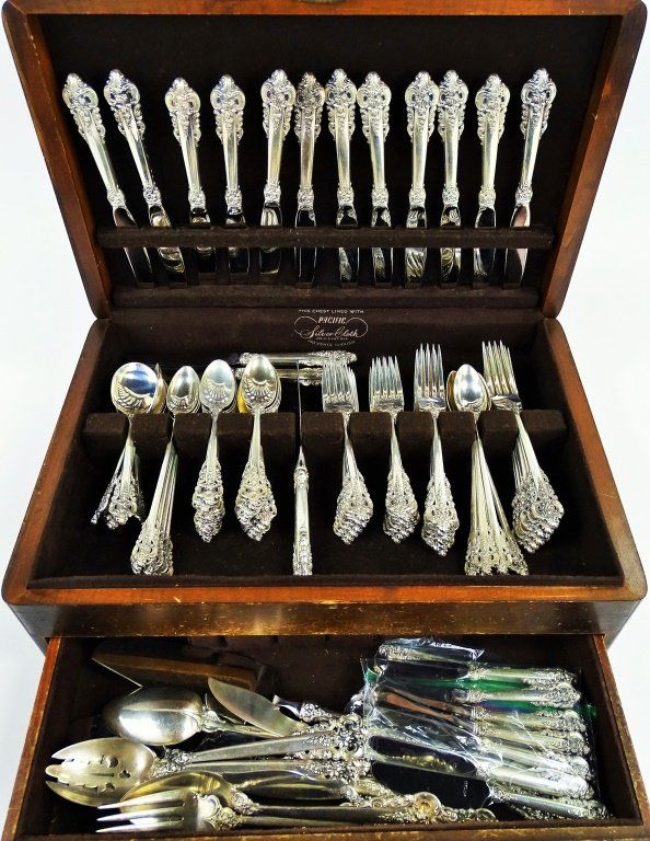 INCREDIBLE 117 PC WALLACE GRAND BAROQUE STERLING (1 of 6)
