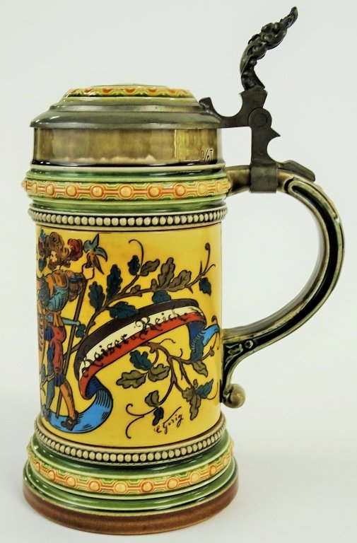 ANTIQUE METLACH GESCHURTZ 1/2 LTR STEIN (1 of 5)