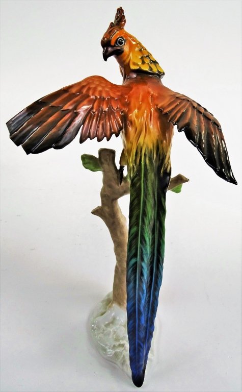 ROSENTHAL PORCELAIN FIGURINE OF A BIRD (1 of 3)