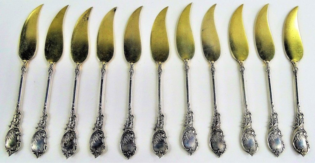 11 ANTIQUE FRENCH STERLING BUTTER SPREADERS (1 of 3)