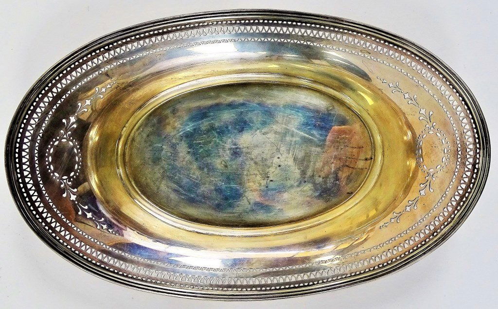 TIFFANY & CO STERLING SILVER PIERCED BREAD BOWL (1 of 2)
