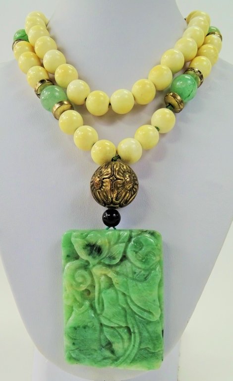 CHINESE CARVED JADE SILVER VINTAGE NECKLACE (1 of 5)