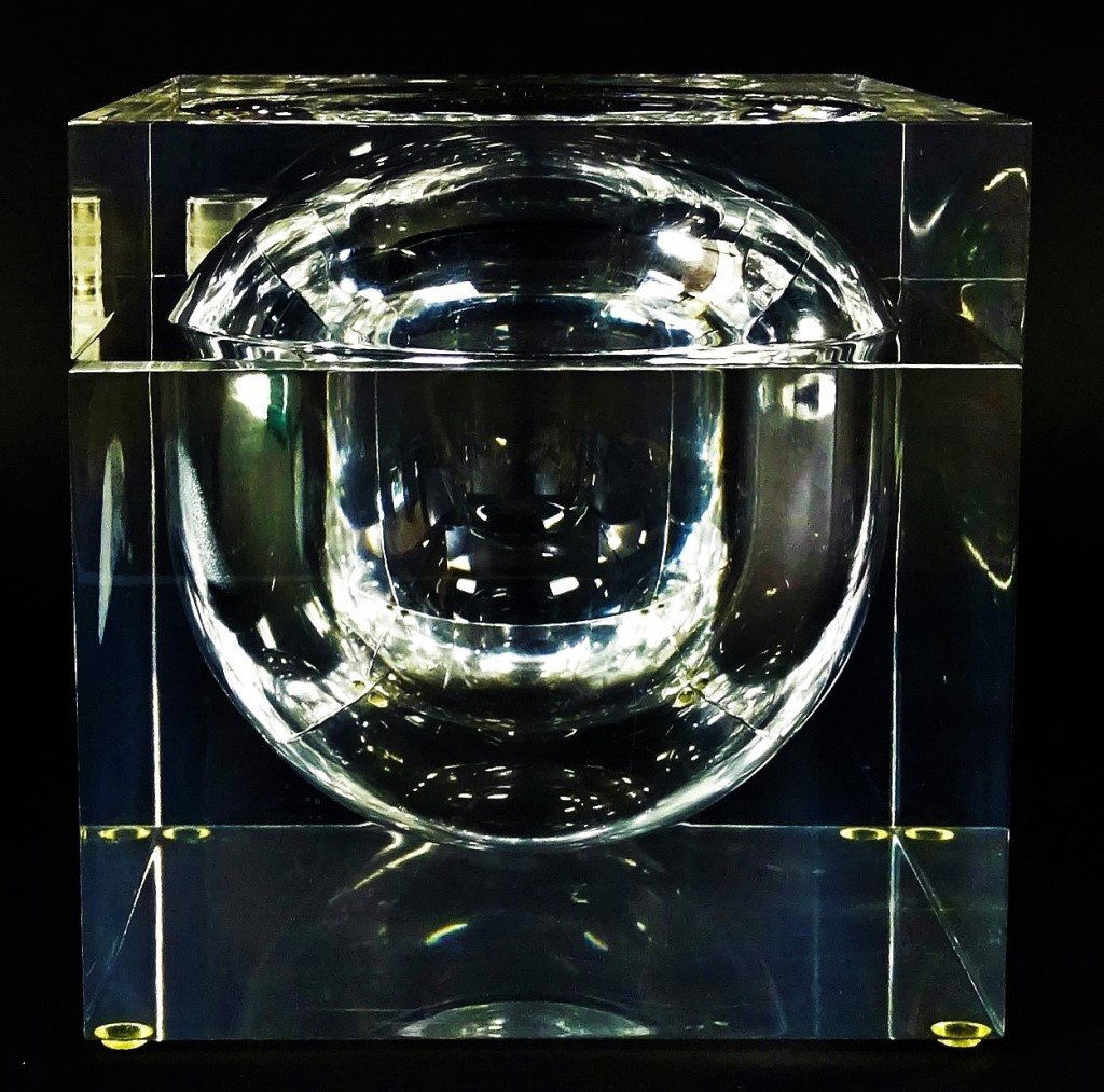 MID CENTURY LUCITE ICE BOX WITH SWIVEL LID (1 of 3)