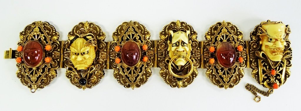 CHINESE CARVED BRACELET WITH SCARABS & FACES (1 of 3)