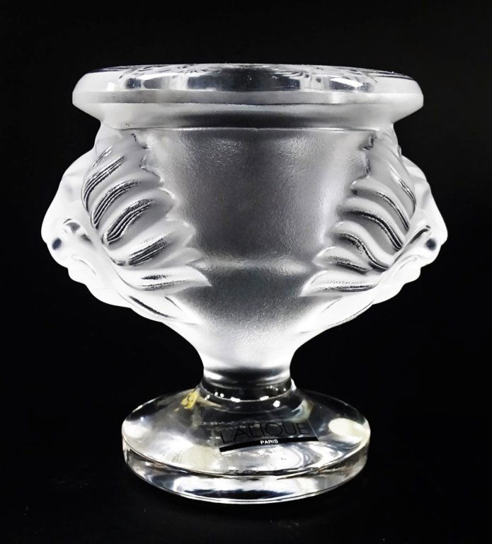 LALIQUE FRANCE 'TETE DE LION' MOLDED CRYSTAL URN (1 of 4)