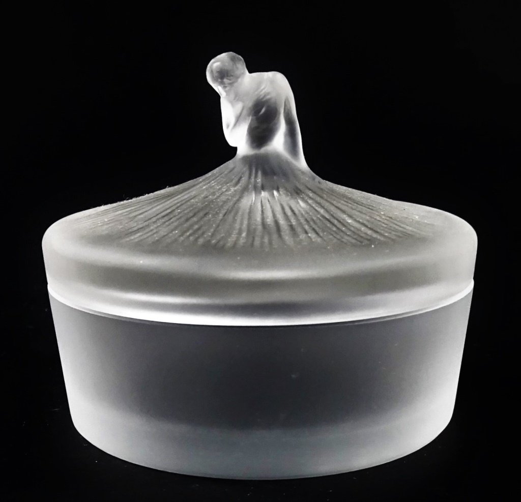 LALIQUE FRANCE 'DEGAS' MOLDED CRYSTAL POWDER BOX (1 of 3)