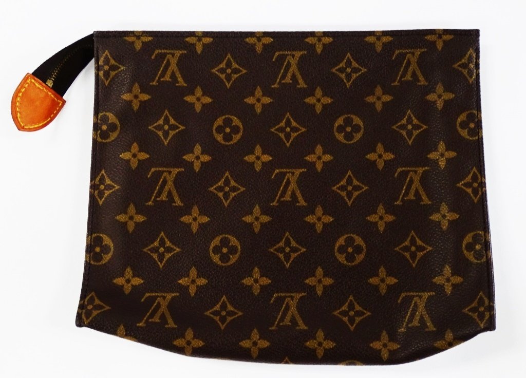 LOUIS VUITTON MONOGRAM MAKE UP BAG (1 of 5)