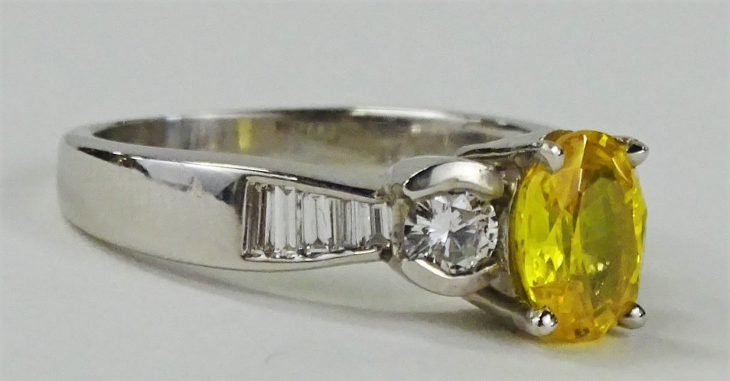 18KT WG 2.43CT YELLOW SAPPHIRE & DIAMOND RING (1 of 3)