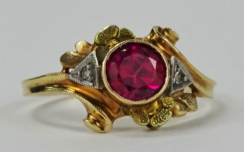 LADIES 14KT YELLOW GOLD RING (1 of 4)