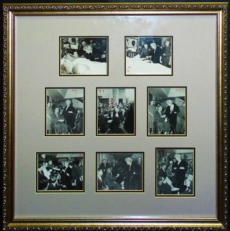 ORIGINAL MARILYN MONROE PICTURES VISITING SOLDEIRS (1 of 4)