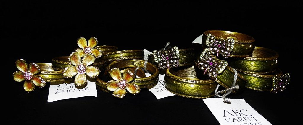 SET OF 2 JAY STRONGWATER NAPKIN RINGS (1 of 2)