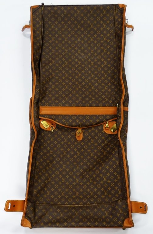 LOUIS VUITTON MONOGRAM TRAVELING SUIT BAG (1 of 4)
