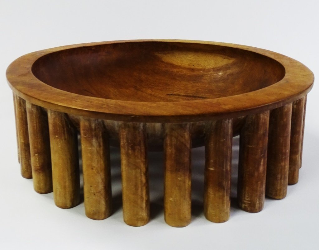 HAND CARVED 1937 WOODEN COLUMN BOWL (1 of 5)