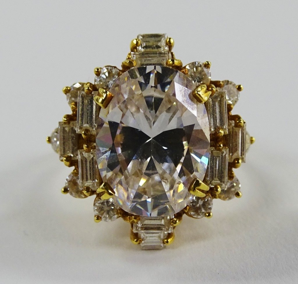 LADIES 18KT YELLOW GOLD DIAMOND COCKTAIL RING (1 of 4)