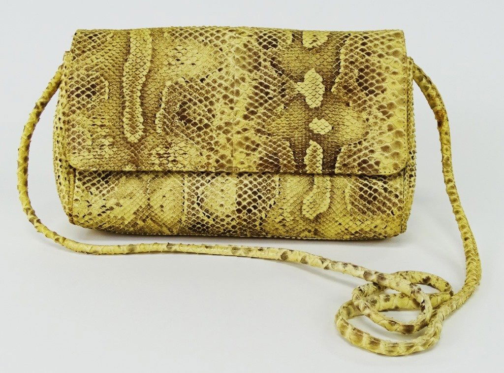 MARIO VALENTINO WOMANS SNAKESKIN CLUTCH BAG (1 of 4)
