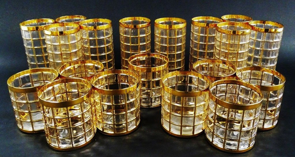 19PC LOT OF IMPERIAL MID CENTURY BARWARE GLASSES (1 of 3)