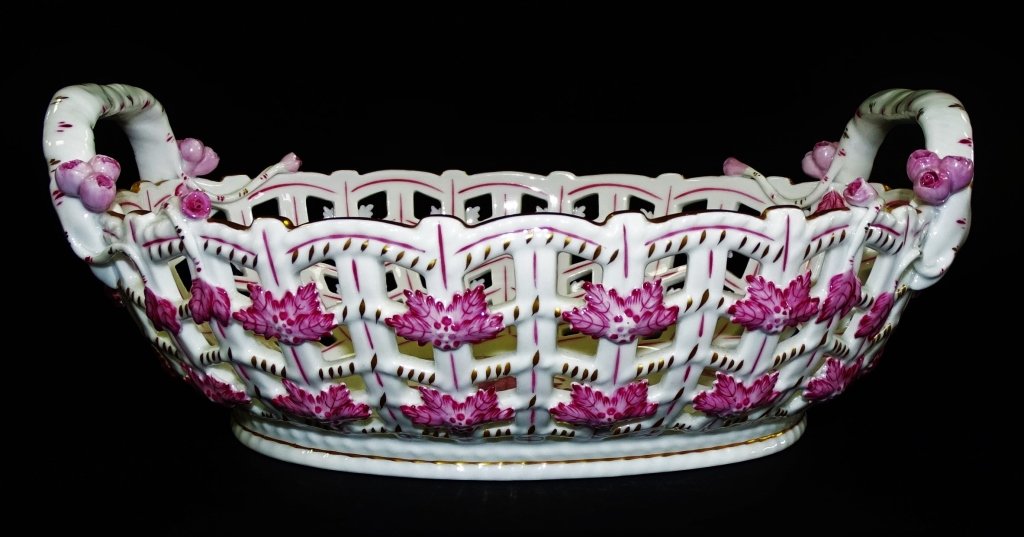HEREND PORCELAIN HAND PAINTED RETICULATED BASKET (1 of 4)
