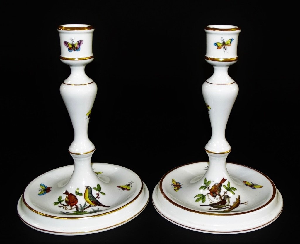 PR HEREND PORCELAIN 'ROTHSCHILD BIRD' CANDLESTICKS (1 of 3)