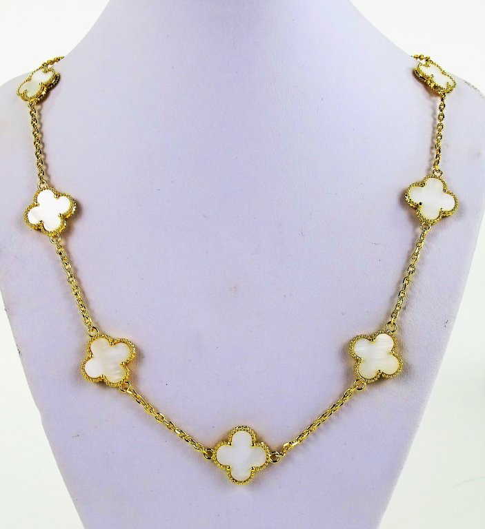 VAN CLEEF & ARPEL 18KT YG M.O.P. CLOVER NECKLACE VAN CLEEF & ARPEL 18KT YG M.O.P. CLOVER NECKLACE