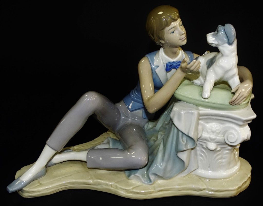 NAO LLADRO 'BOY & DOG' PORCELAIN GROUP #0188 (1 of 4)
