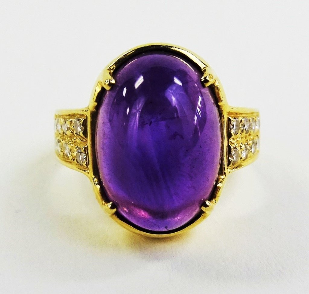 LADIES 14KT YELLOW GOLD AMETHYST & DIAMOND RING (1 of 5)