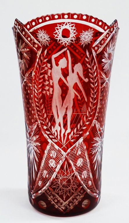 LARGE BOHEMIAN CUT TO RUBY RED CENTER VASE (1 of 4)