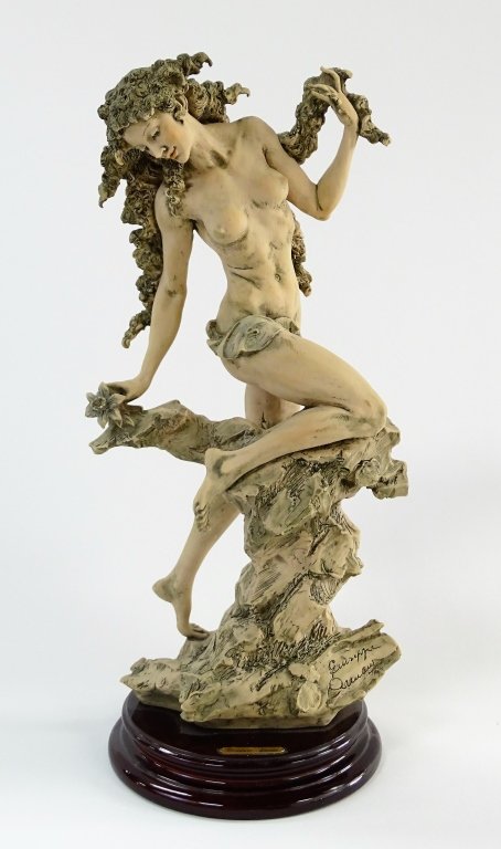 GIUSEPPE ARMANI FIGURINE TITLED " EDELWEISS": Giuseppe Armani Figurine titled "Edelweiss" ltd edition 601/1500. Measures approx 16 " tall. Will not ship can refer local shippers.