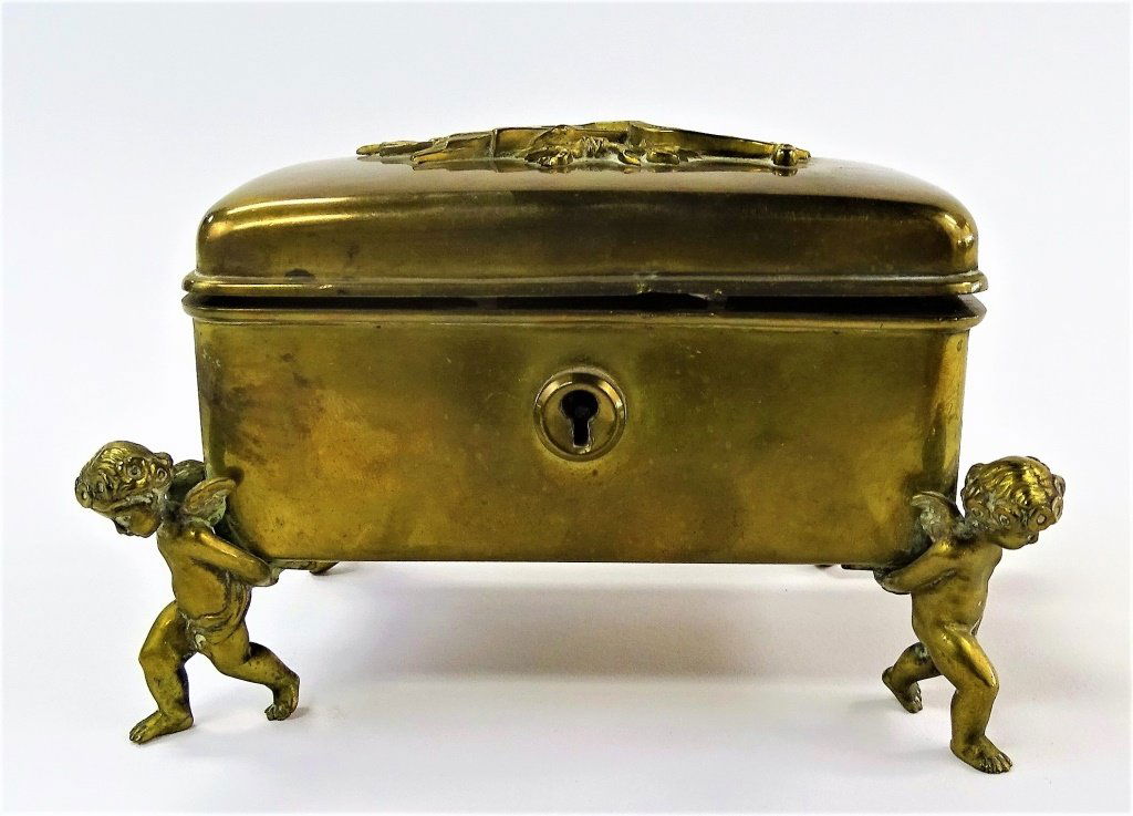 ANTIQUE FRENCH GILT BRASS JEWELRY CASKET (1 of 4)