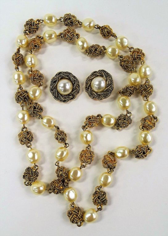 HIGH FASHION SALTWATER PEARL COSTUME JEWELRY SUITE (1 of 1)