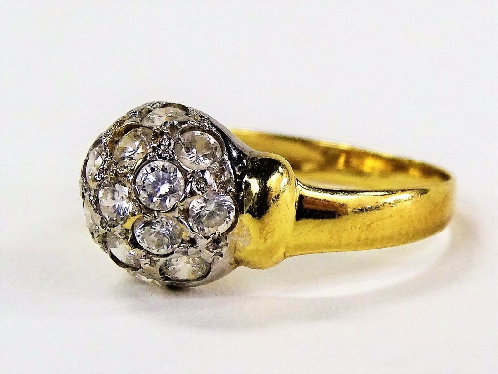 LADIES VINTAGE 14KT YG DIAMOND DOME RING (1 of 3)