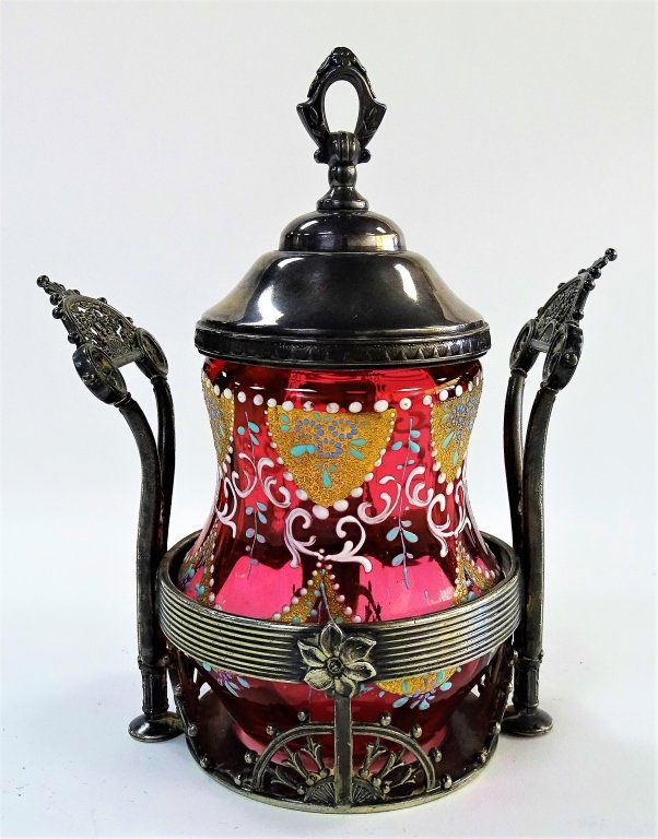 ANTIQUE REED & BARTON SILVERPLATE PICKLE CASTOR (1 of 5)