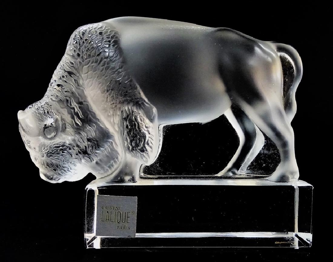 LALIQUE FRANCE 'BISON' CRYSTAL PAPERWEIGHT (1 of 4)