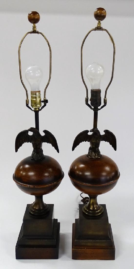 PR VINTAGE AMERICAN WOOD & METAL EAGLE TABLE LAMPS (1 of 2)