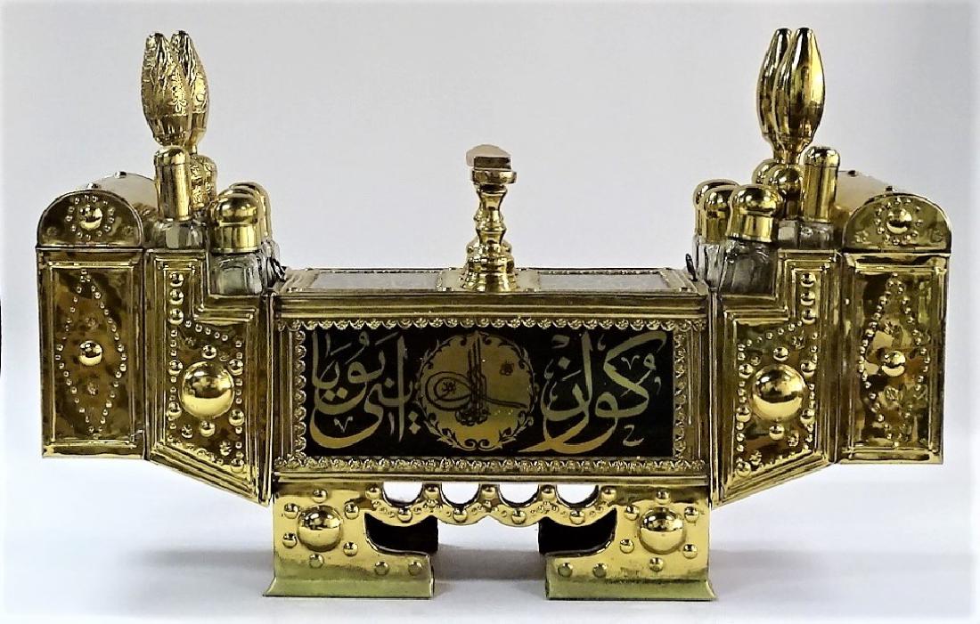 TURKISH GILT BRASS & WOOD SHOE SHINE KIT (1 of 4)