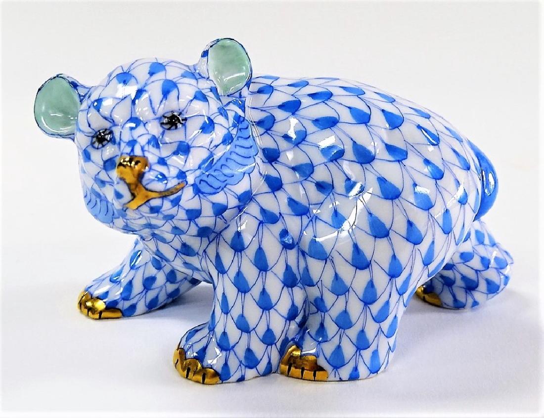 HEREND HUNGARIAN PORCELAIN BLUE FISHNET BEAR CUB (1 of 4)