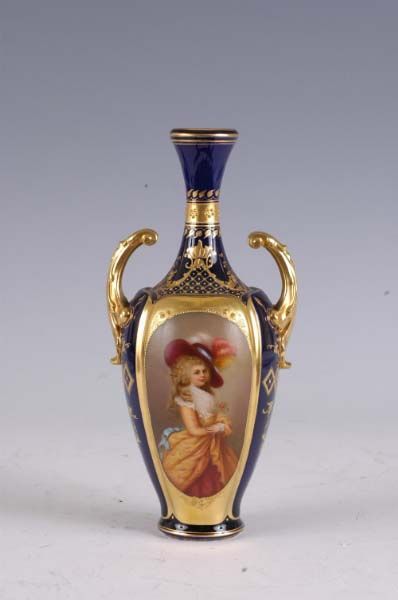Beautiful Royal Vienna/Meissen style vase