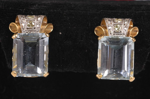 18kt Gold Aquamarine & Diamond Earrings - 40s