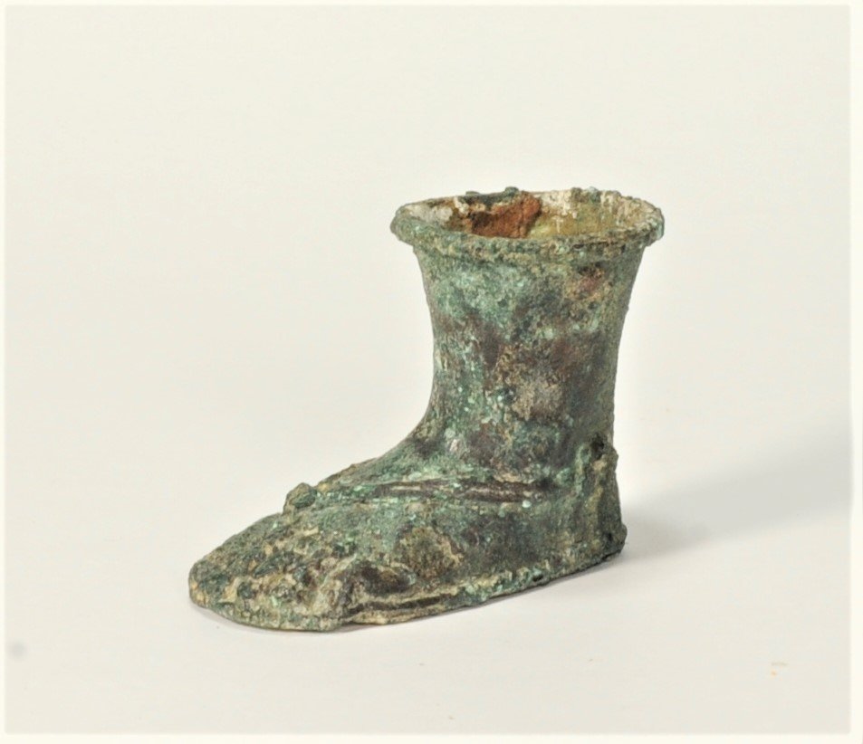 A Roman Bronze Left Votive Foot (1 of 7)