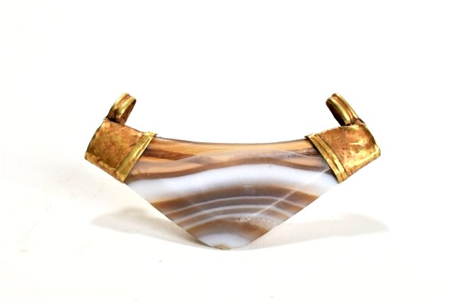 A Western Asiatic Agate and Gold Bead (1 of 3)