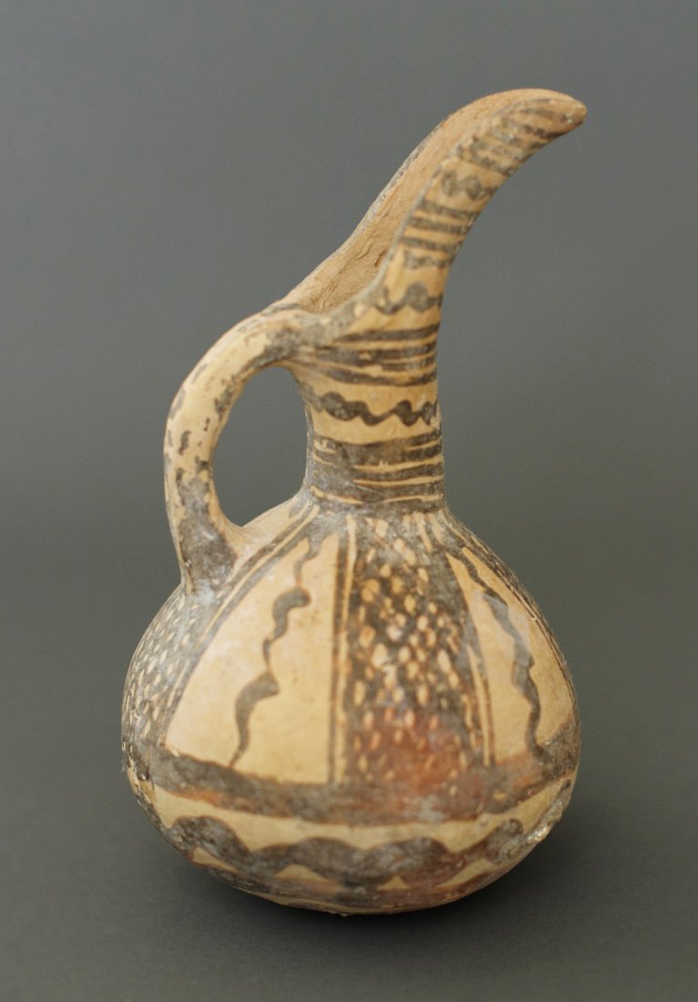 Luristan Decorated Pottery Jug (1 of 3)