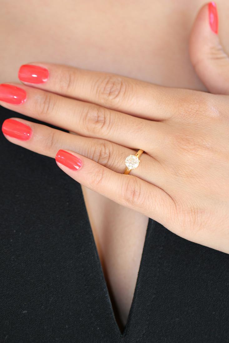 Natural 1.10 ctw Diamond SI/I Solitaire Ring 18K Yellow: REF-271N8A - SKU: RG80009 ---- Natural 1.10 ctw Diamond SI/I-J Solitaire Ring 18K Yellow Gold Manufacturer's Suggested Retail Price: $9800 Stone1 Weight: 1.10CT Stone1 Type: White Diamond Stone1 Color