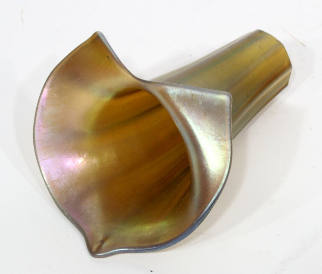 Vintage Marigold Art Glass Liliy Light Shade (1 of 7)